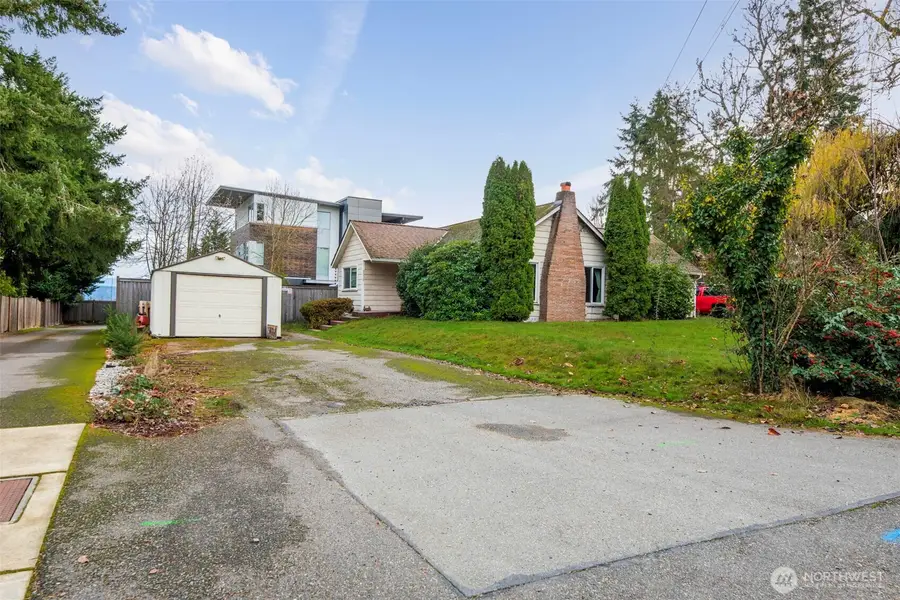 7330 151st Avenue Ne #2, Redmond, WA 98052 - Image #3