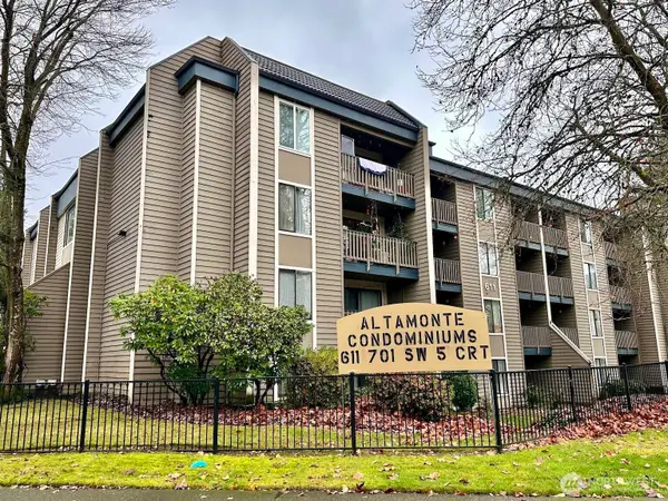 611 SW 5th Court #A401, Renton, WA 98057