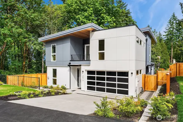 3973 162nd Place Se, Bellevue, WA 98006