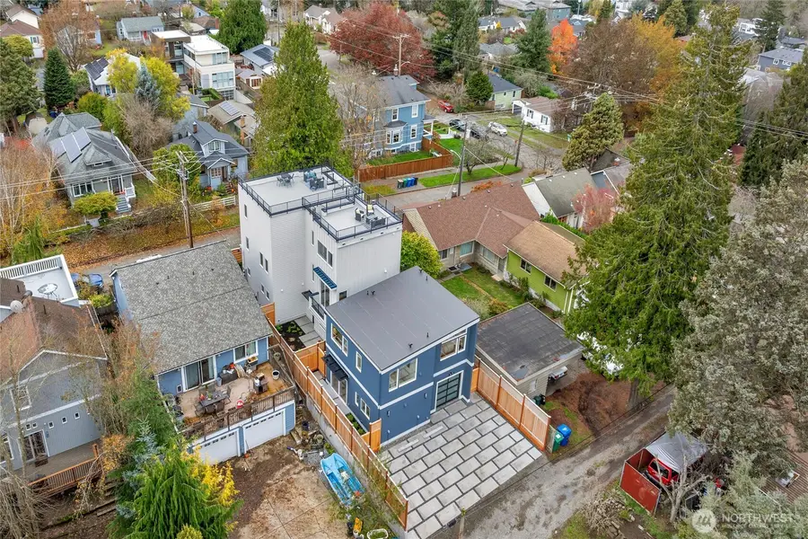 4050 32nd Avenue W, Seattle, WA 98199 - Image #3
