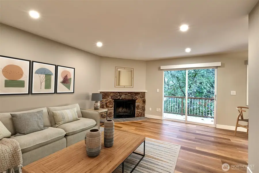 14140 74th Place Ne #14-D, Kirkland, WA 98034 - Image #3