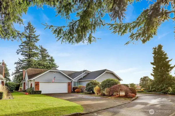 6812 Golf View Drive #A, Lynden, WA 98264