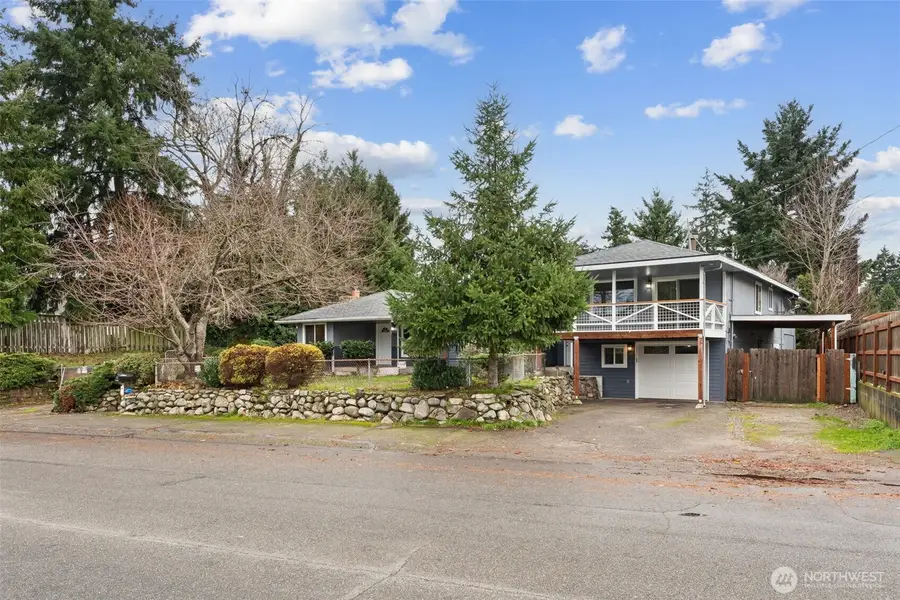 10219 Barnes Lane S, Tacoma, WA 98444 - Image #3