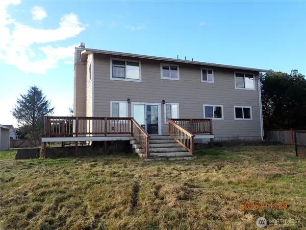 156 Sea Breeze Loop Se, Ocean Shores, WA 98569