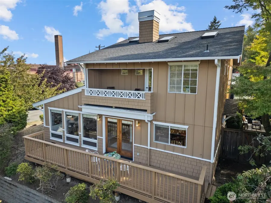 4321 Lander Street, Seattle, WA 98116 - Image #2