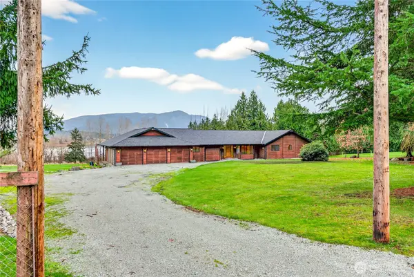 13711 Trumpeter Lane, Mount Vernon, WA 98273