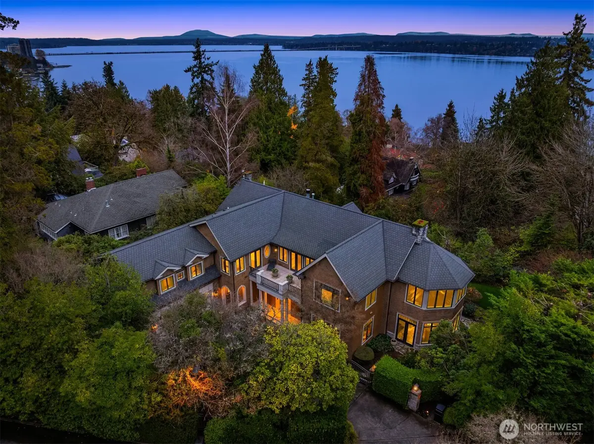 3814 E John Street, Seattle, WA 98112 - Image #1