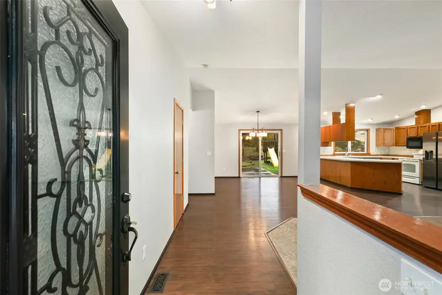 138 Alderbrook Lane, Chehalis, WA 98532 - Image #2