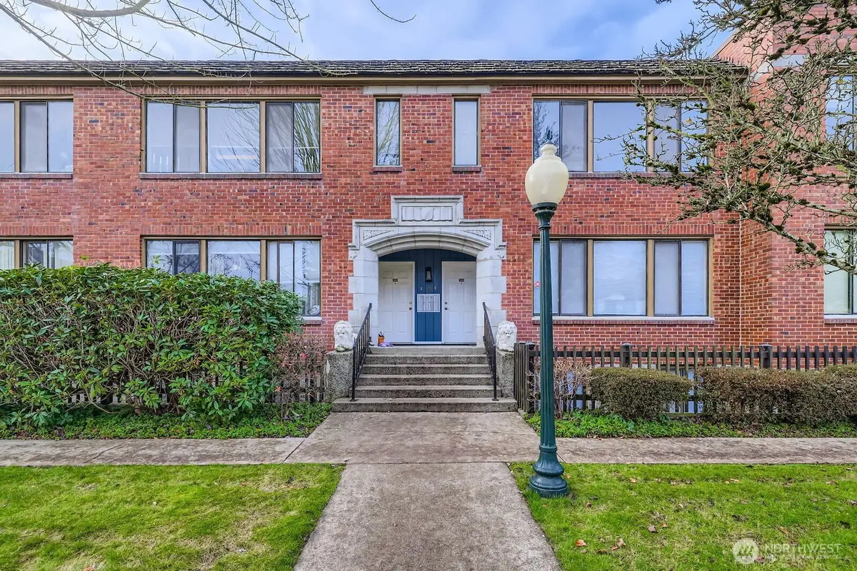 2120 Highland Avenue #104, Everett, WA 98201 - Image #1