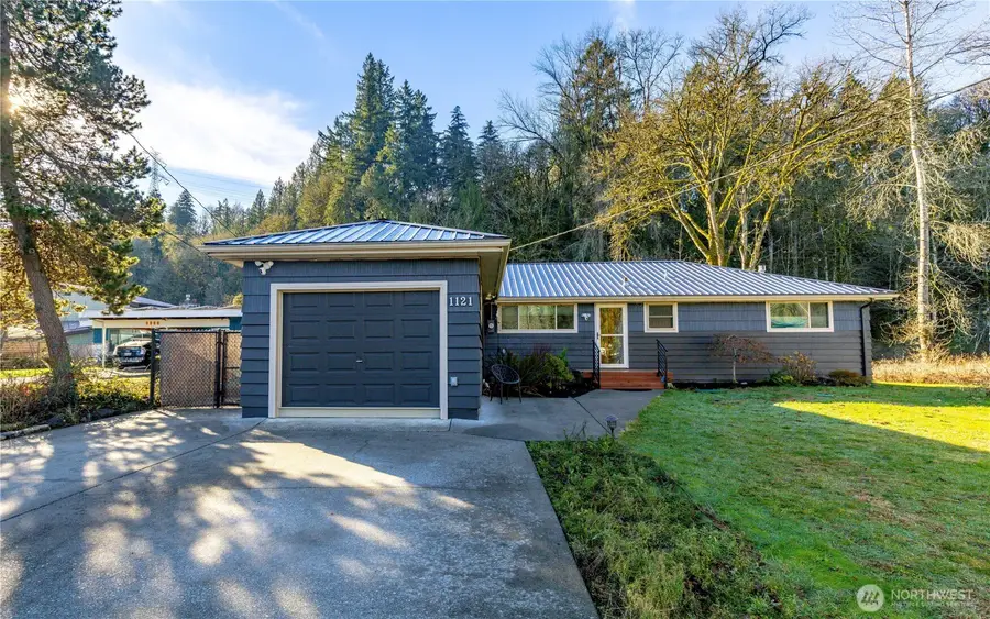 1121 Shelton Avenue Se, Renton, WA 98058 - Image #2