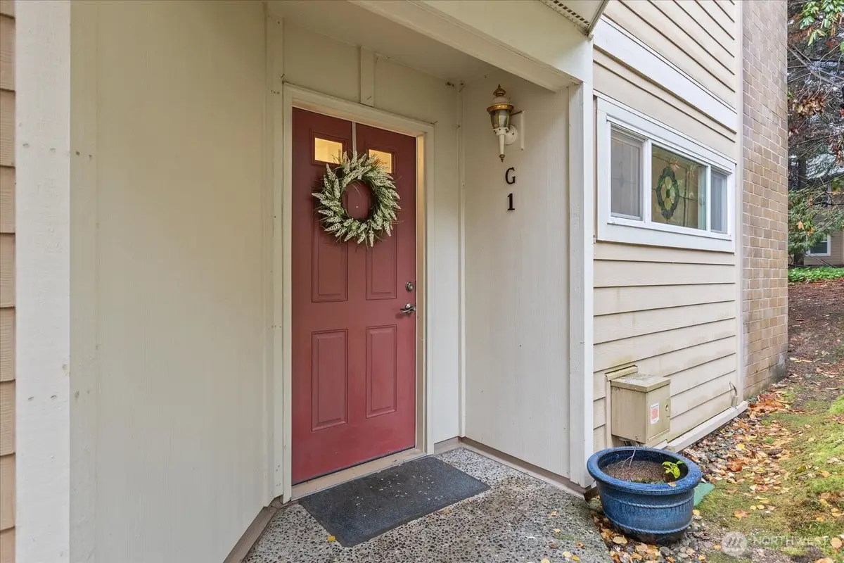 14651 NE 40th Street #G1, Bellevue, WA 98007 - Image #1