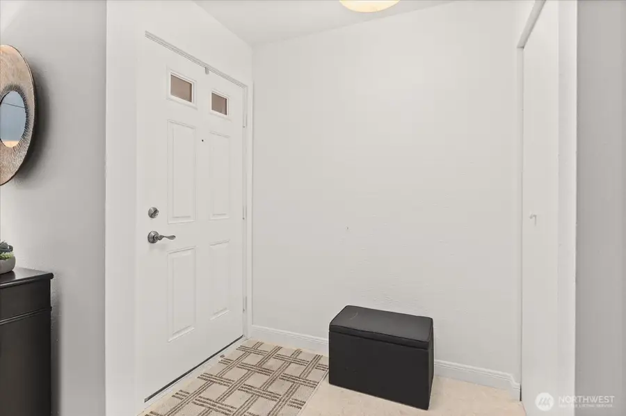 14651 NE 40th Street #G1, Bellevue, WA 98007 - Image #3