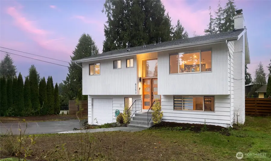 8253 NE 145th Street, Kirkland, WA 98034 - Image #2