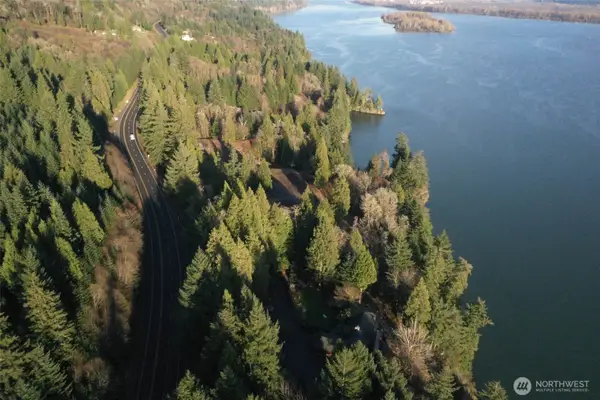 22 Edge Water Drive #5, Cathlamet, WA 98612