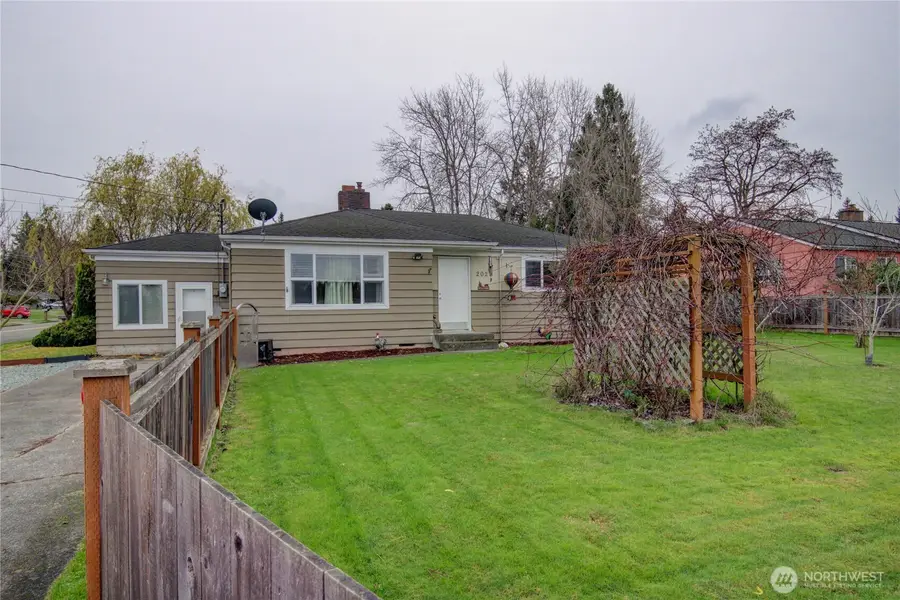 2024 E Fir Street, Mount Vernon, WA 98273 - Image #3