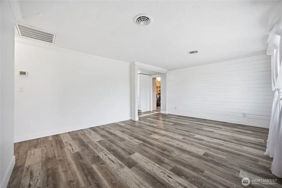 905 S Ione Street, Kennewick, WA 99336 - Image #2