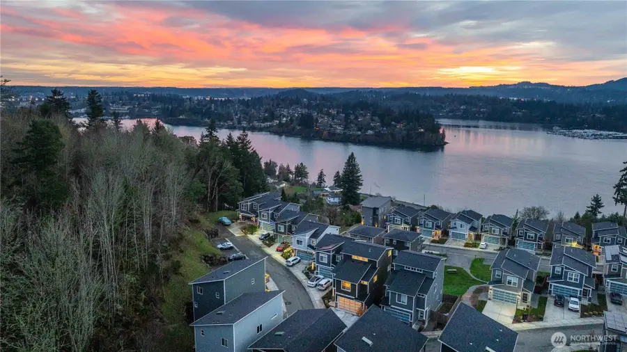 139 Blackfish Court, Bremerton, WA 98310 - Image #3