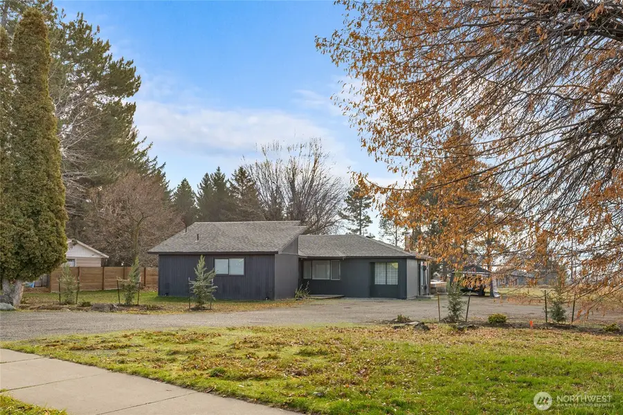806 W 15th Avenue, Ellensburg, WA 98926 - Image #2
