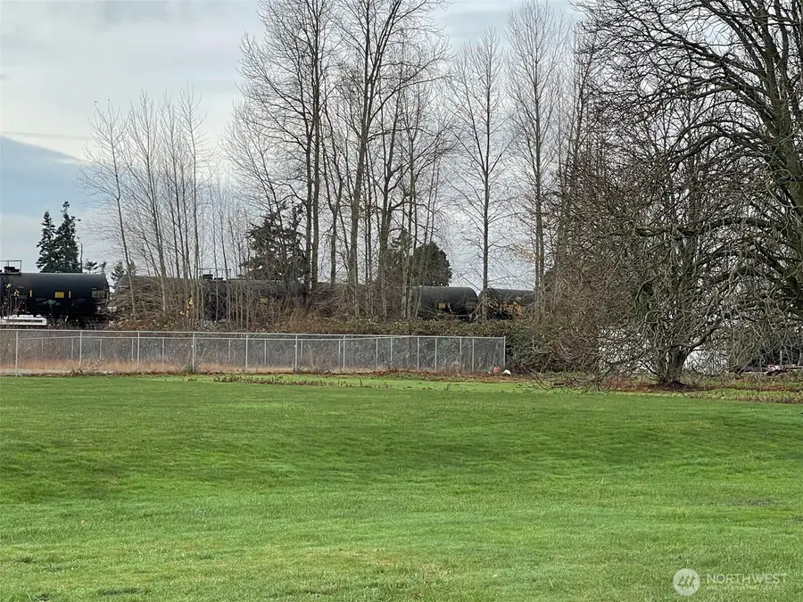 39 Old Highway 99 South Road, Mount Vernon, WA 98273 - Image #2