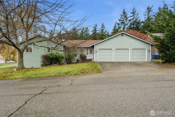1850 NE 11th Avenue, Oak Harbor, WA 98277