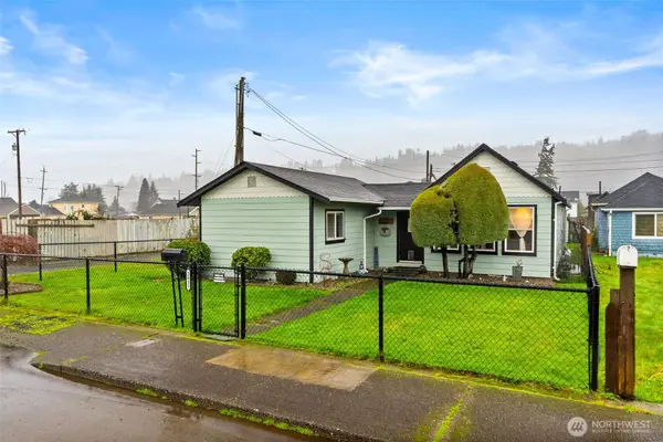 2611 Bay Avenue, Hoquiam, WA 98550