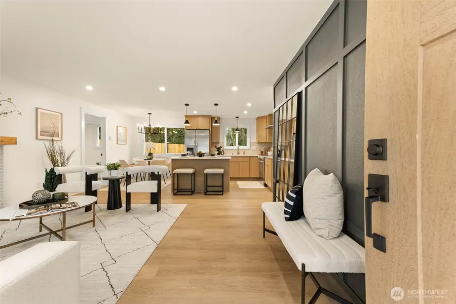 10419 18th Avenue S, Seattle, WA 98168 - Image #2