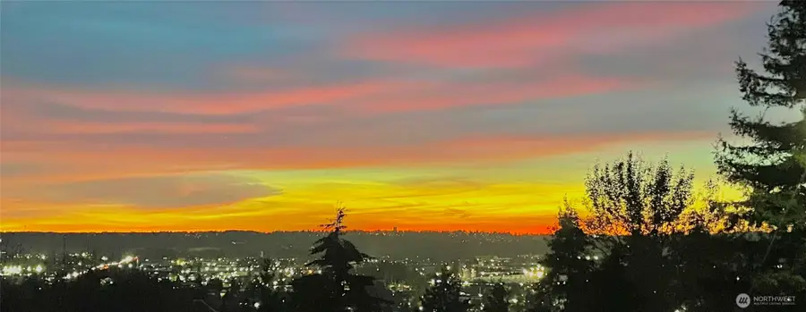 21211 95th Court S, Kent, WA 98031 - Image #2