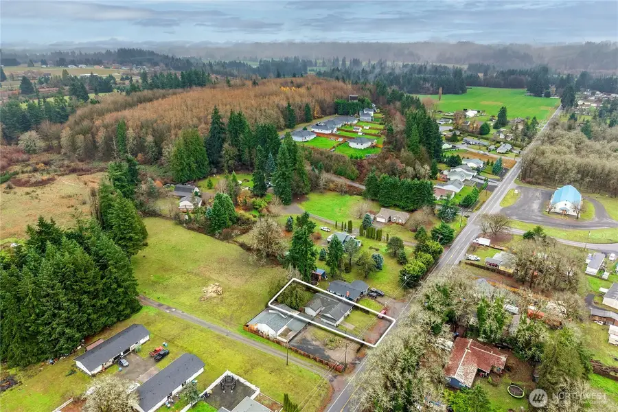 18420 Albany Street Sw, Rochester, WA 98579 - Image #2