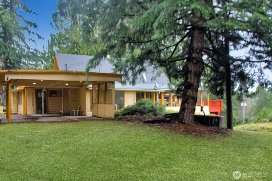 22115 Maple Drive Nw, Lakebay, WA 98349 - Image #2