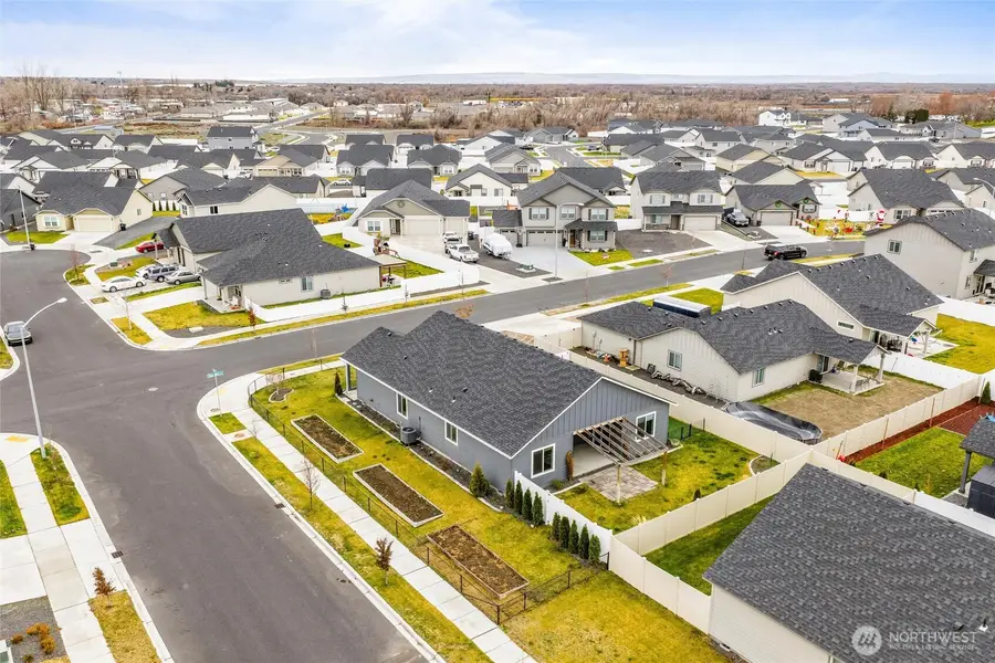 4210 Cove West, Moses Lake, WA 98837 - Image #2