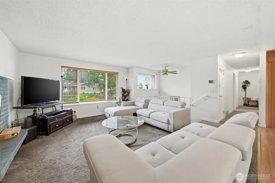 2012 S 332nd Street, Federal Way, WA 98003 - Image #3