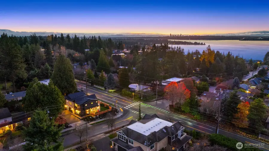 5916 10805 108th Avenue Ne, Kirkland, WA 98033 - Image #3