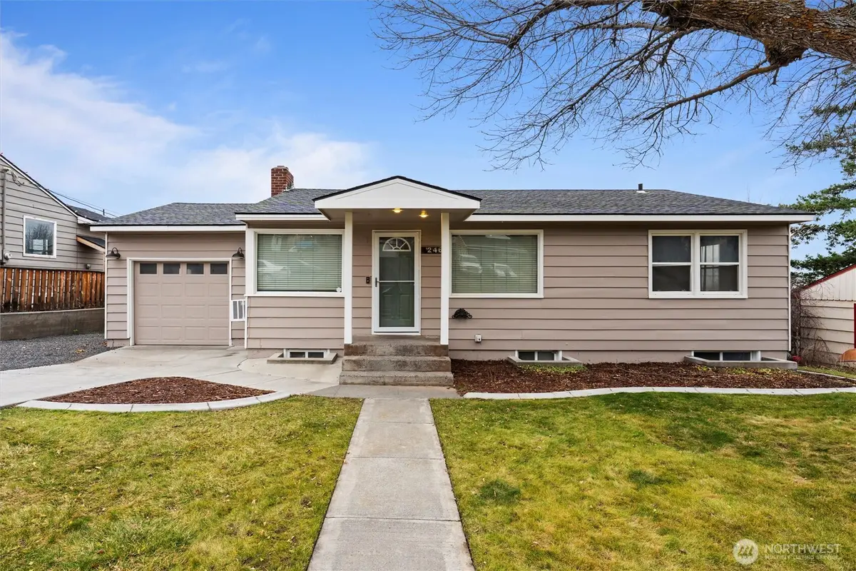 246 Maringo Rd, Ephrata, WA 98823 - Image #1