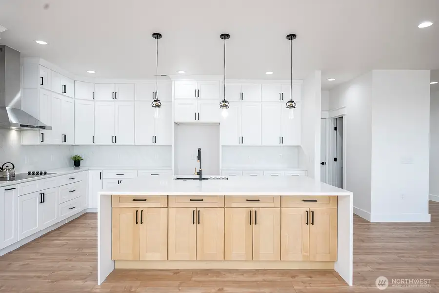 2394 Hunter Street, Ephrata, WA 98823 - Image #2