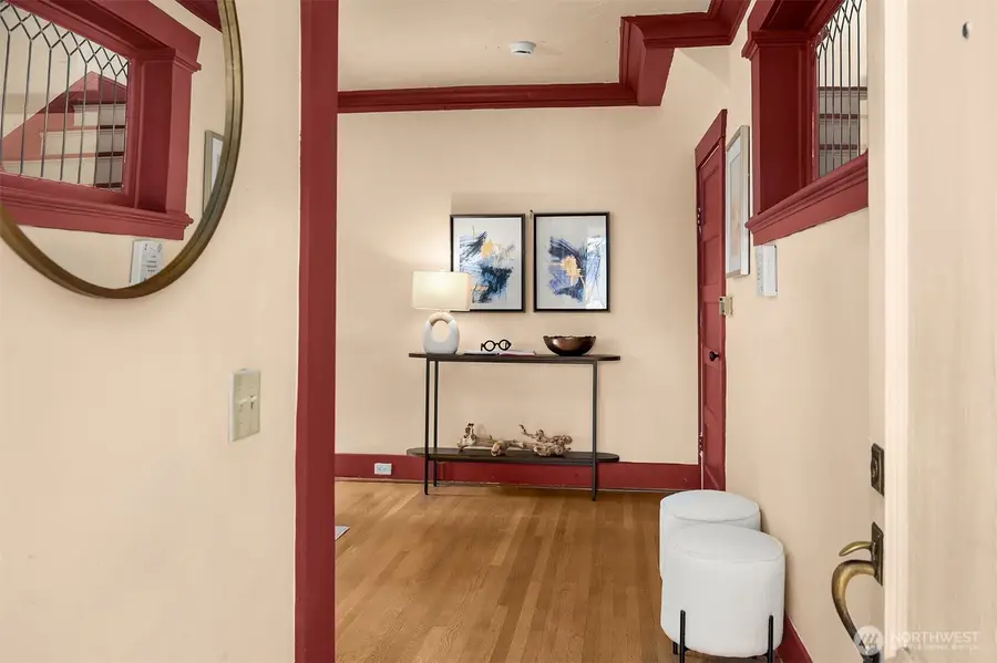 4511 1st Avenue Ne, Seattle, WA 98105 - #3