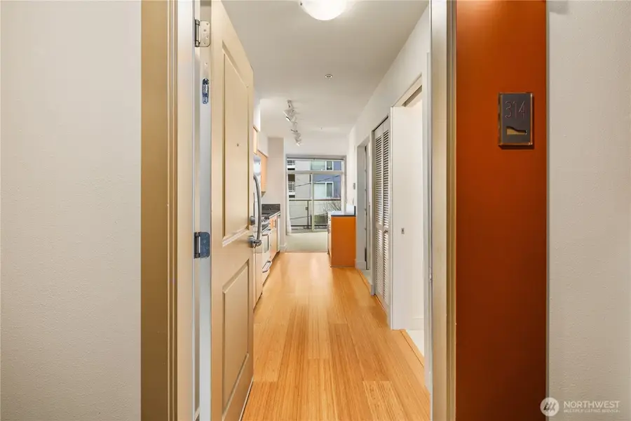 5650 24th Avenue Nw #314, Seattle, WA 98107 - Image #2