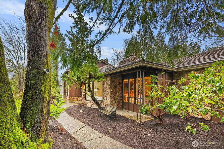 25330 215th Place Se, Maple Valley, WA 98038 - Image #2