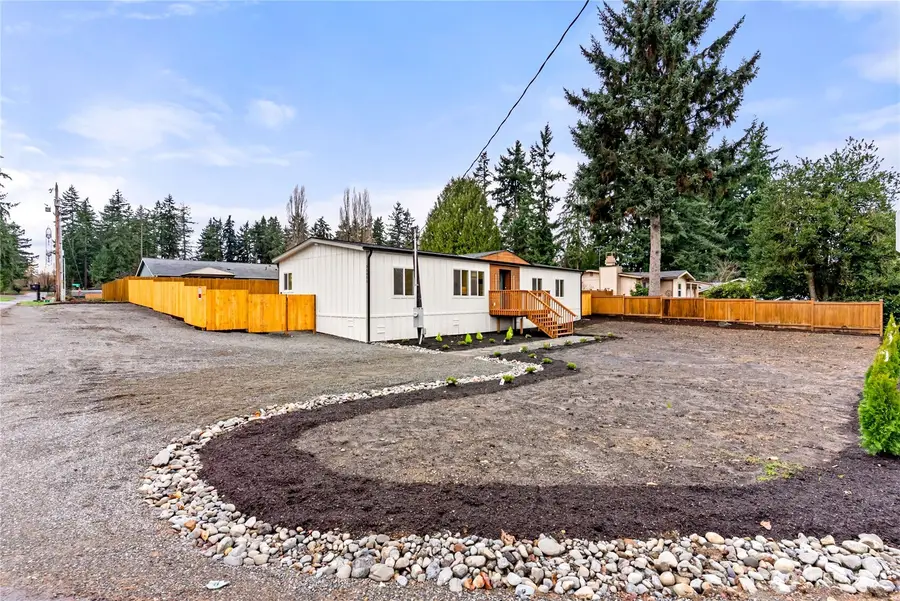 35851 12th Avenue Sw, Federal Way, WA 98023 - Image #2