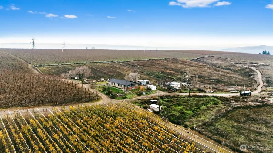 1351 Nass Road, Granger, WA 98932 - Image #3