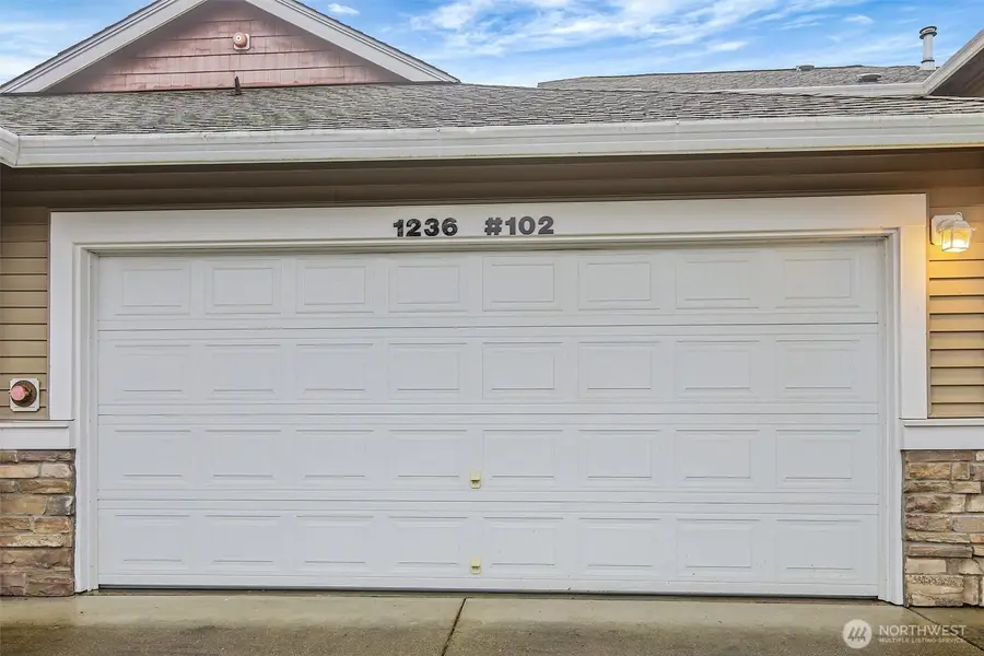 1236 65th Street Se #102, Auburn, WA 98092 - Image #3