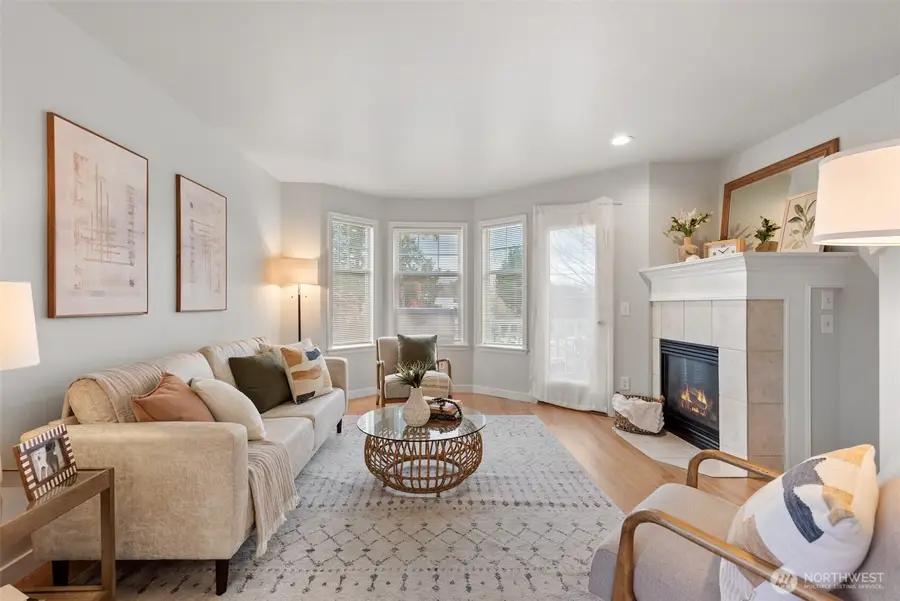 12535 27th Avenue Ne, Seattle, WA 98125 - Image #2