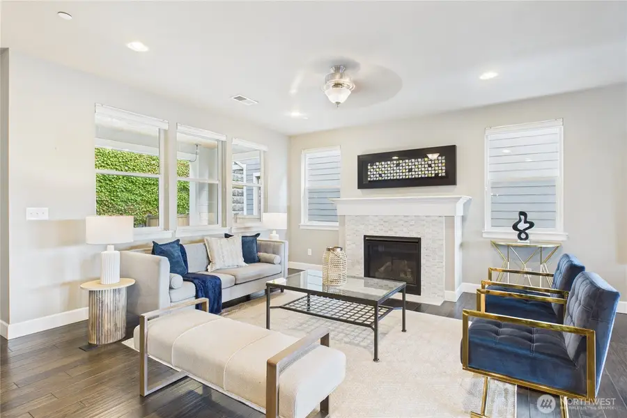 19608 82nd Pl Ne, Kenmore, WA 98028 - Image #2