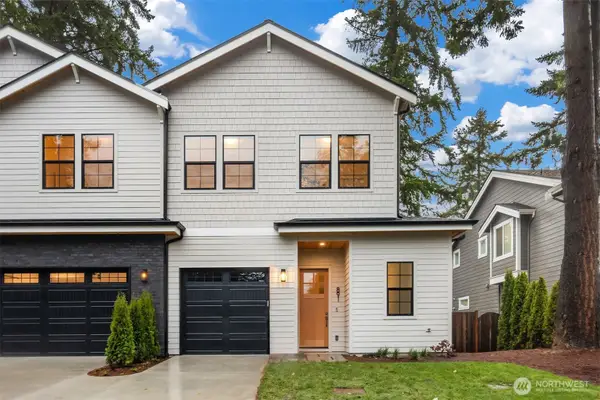 891 166th Avenue Ne, Bellevue, WA 98008