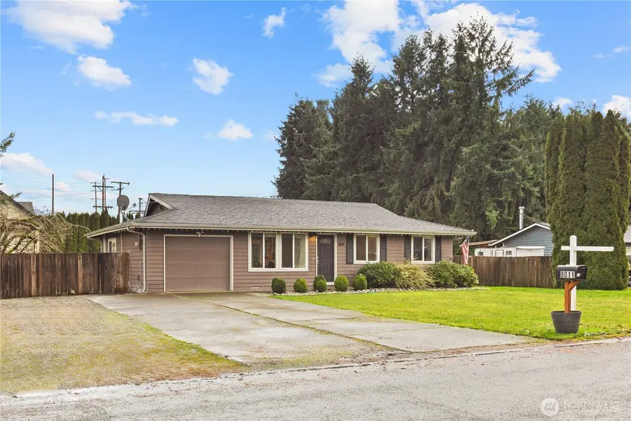 8011 148th Avenue Ct E, Puyallup, WA 98372 - Image #2