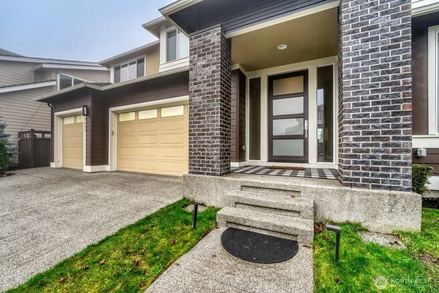 5658 S 328th Place, Auburn, WA 98001 - Image #2