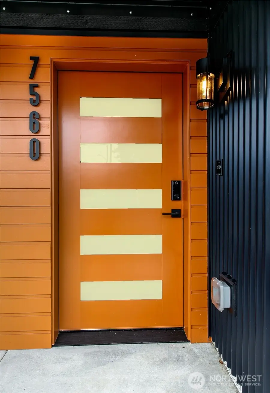 7560 43rd Avenue S, Seattle, WA 98118 - Image #3