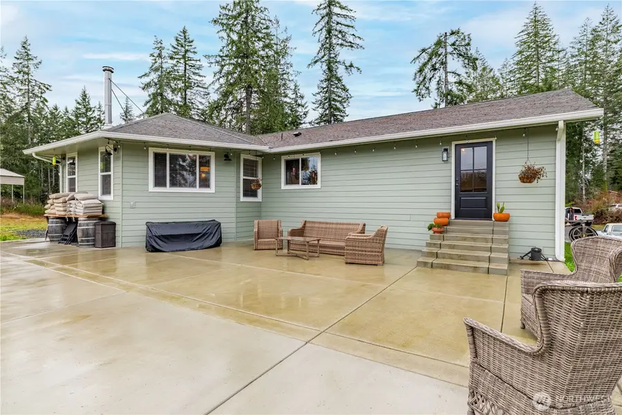 1591 E Island Lake Drive, Shelton, WA 98584 - Image #3