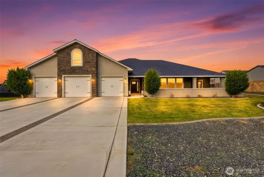 6401 Eagle Crest Dr., Pasco, WA 99301 - Image #2