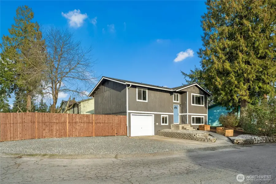 2615 Mount Mckinley Court, Puyallup, WA 98374 - Image #2