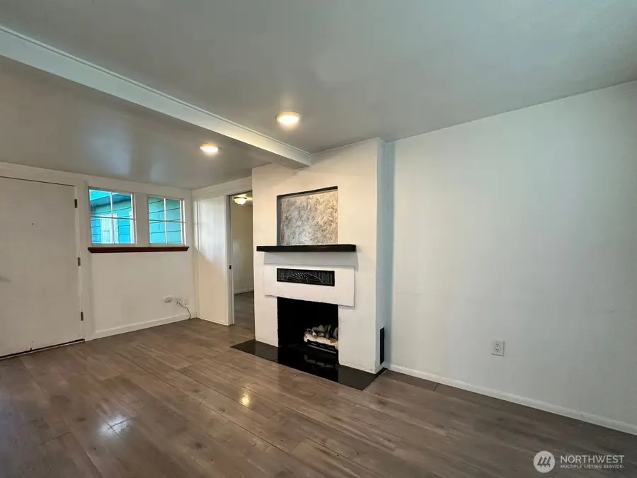 12514 Naomilawn Dr Sw, Lakewood, WA 98498 - Image #2